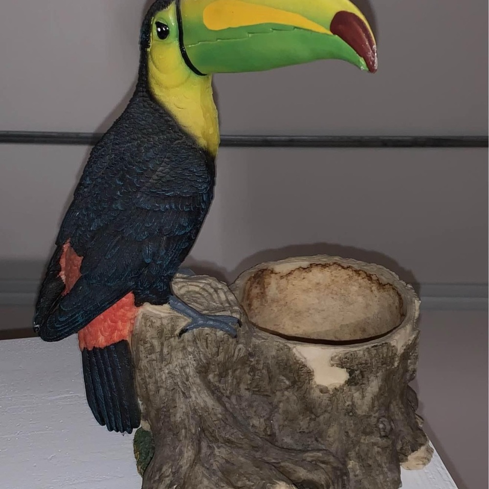 Toucan Figurine with Tree Stump Planter